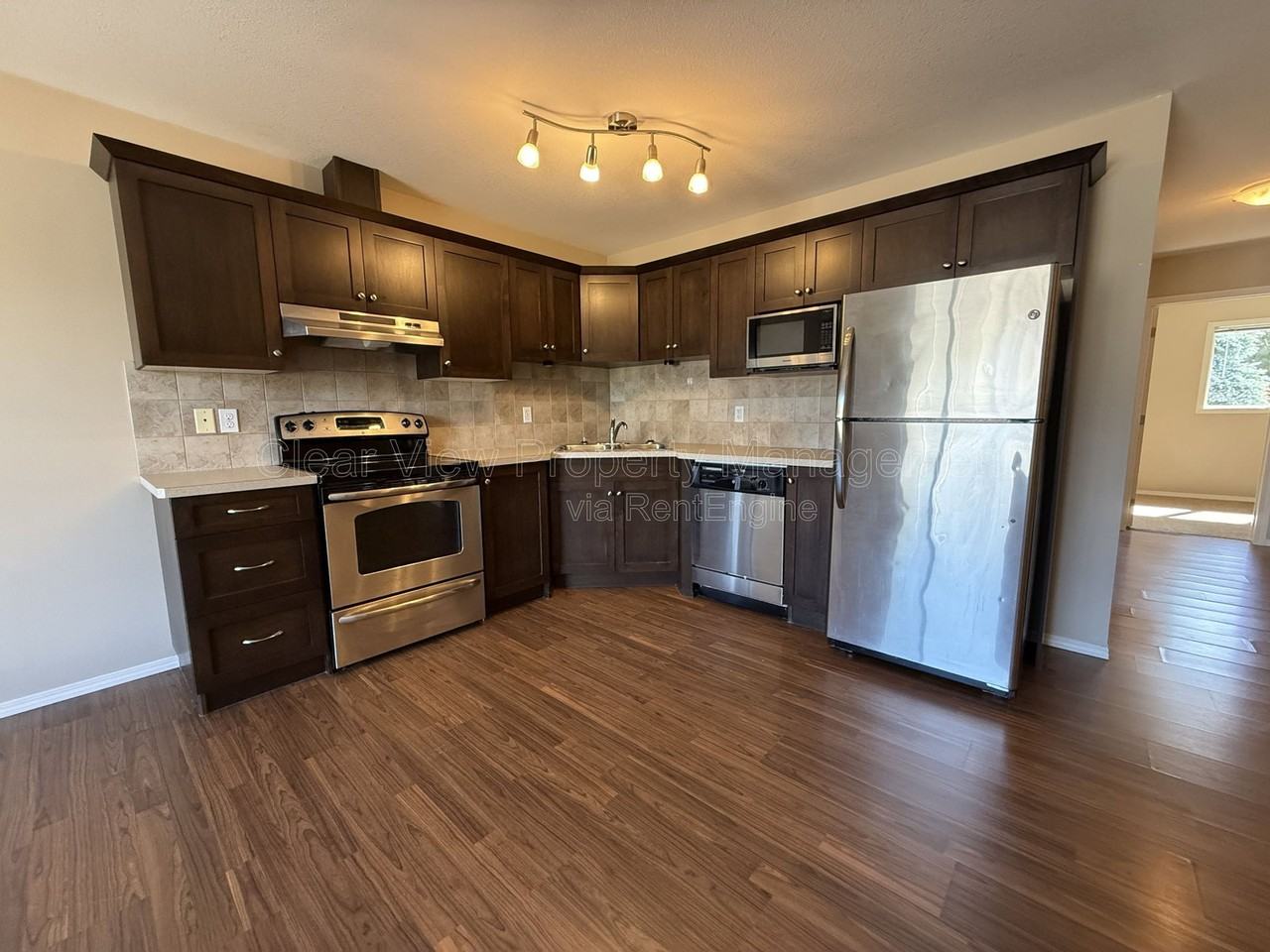 2114 18 Ave #308 - Photo 4 of 15