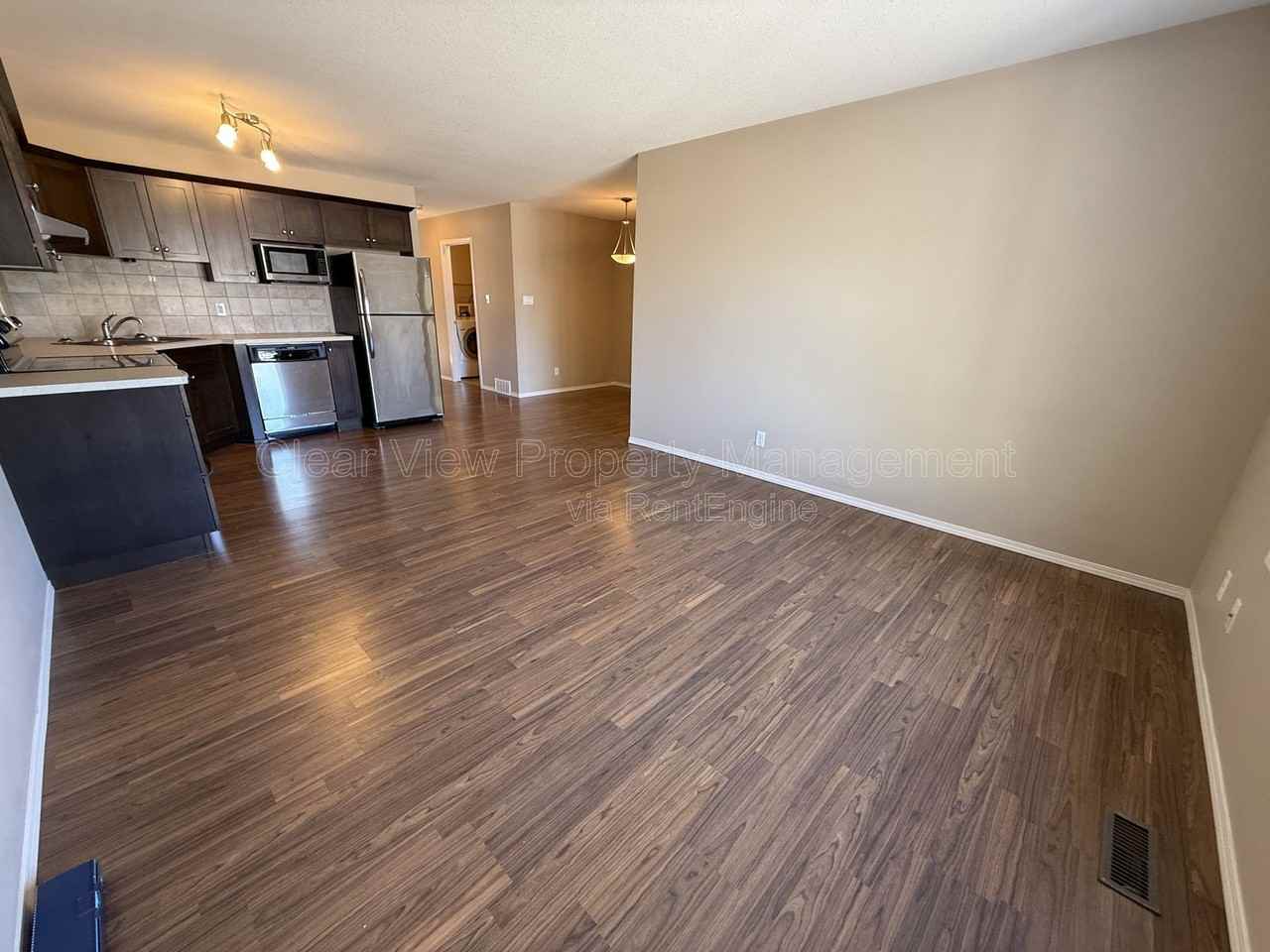 2114 18 Ave #308 - Photo 6 of 15