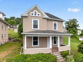 1527 Farland Ave - Photo 1 of 1