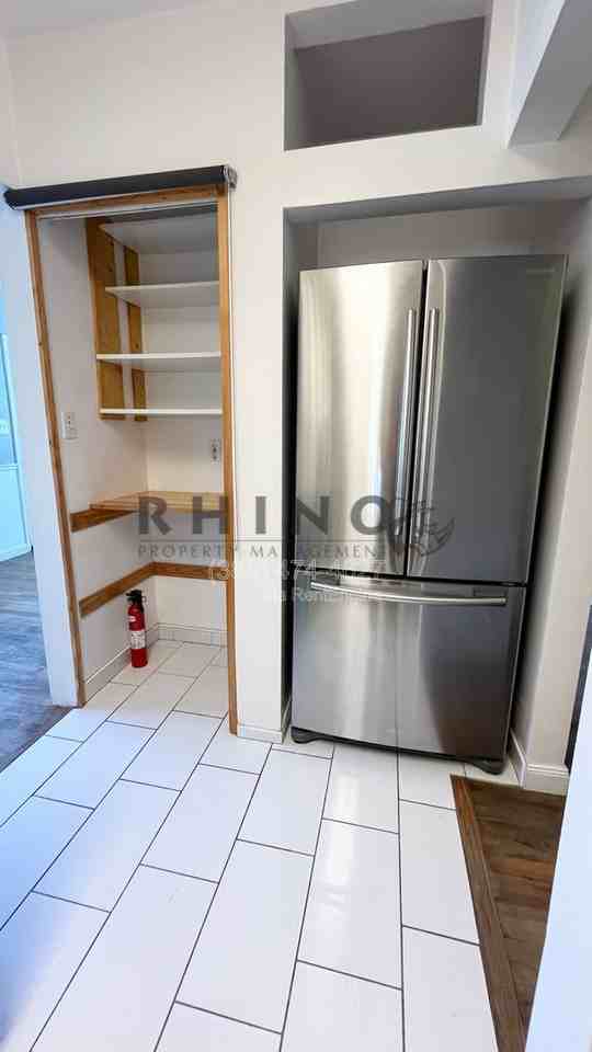 943 W Briarcliff Ave - Photo 3 of 16