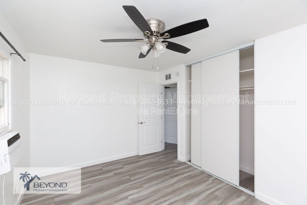 5207 Irwin Ave - Photo 6 of 18