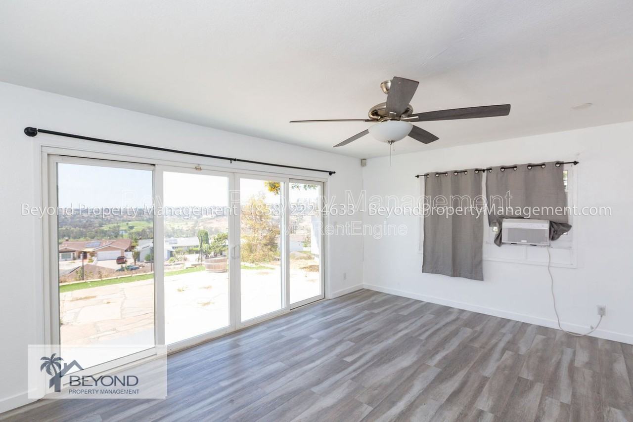 5207 Irwin Ave - Photo 7 of 18