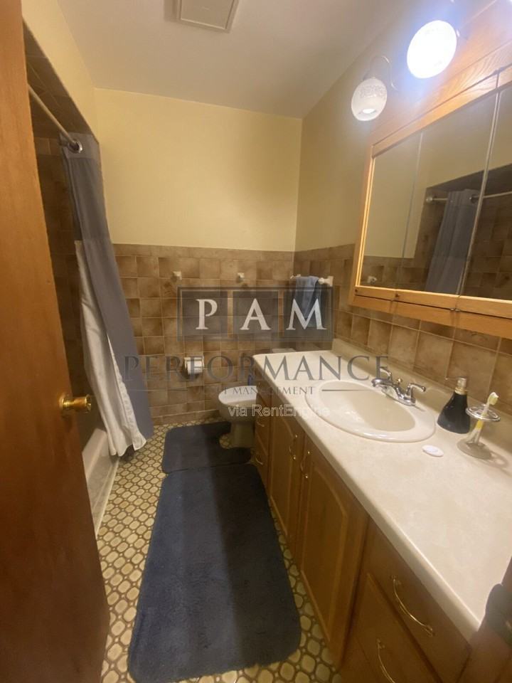 11407 W Mount Vernon Ave - Photo 7 of 22