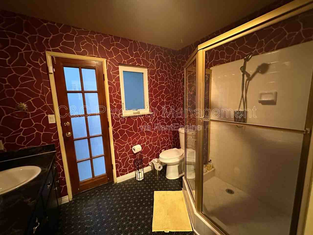 425 Edgerton Dr - Photo 7 of 18