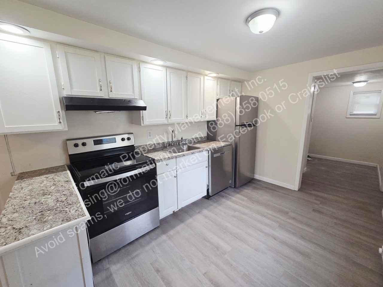 694 W 8th St #2 - Photo 4 of 9