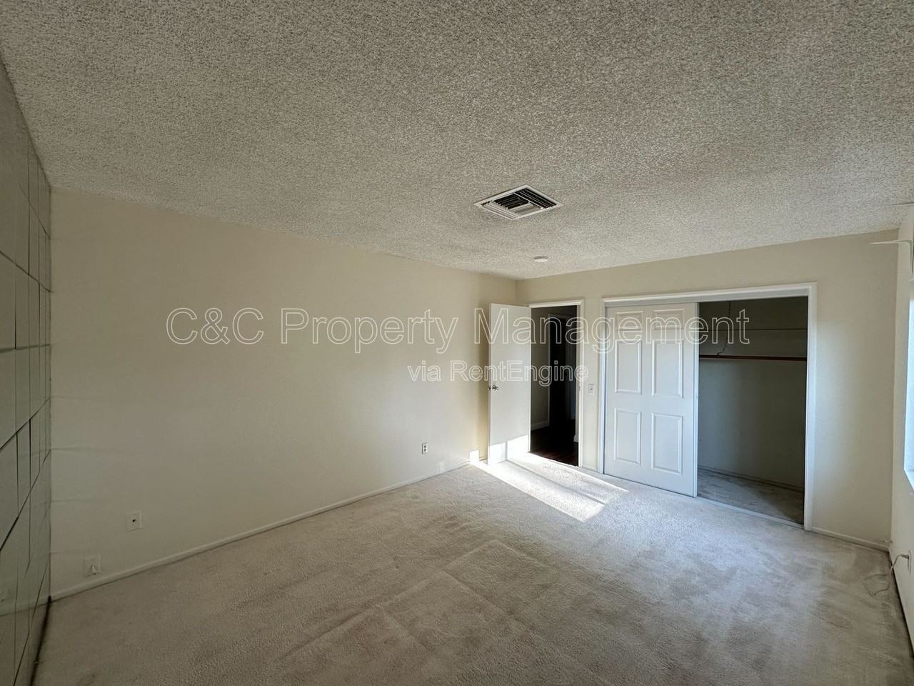 6682 Suzanne Ln - Photo 5 of 11