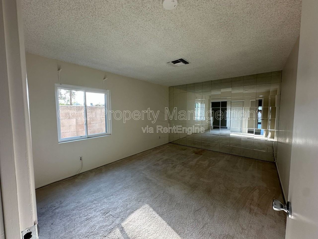 6682 Suzanne Ln - Photo 6 of 11