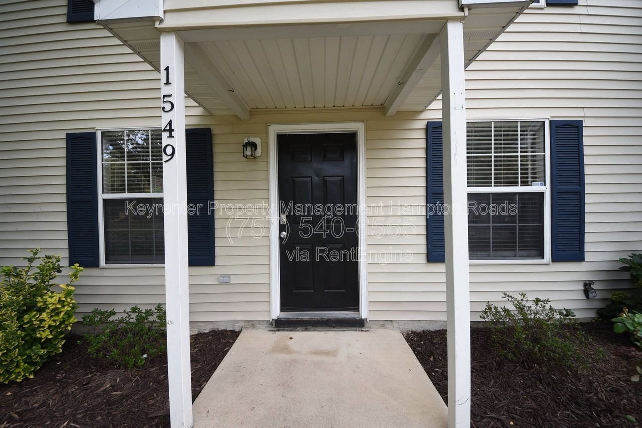 1549 River Creek Cres - Photo 4 of 47