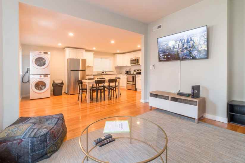 1 Bed / 1 Bath Apartment in East Boston - Photo 3 of 29