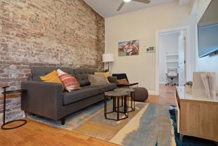 1 Bed / 1 Bath Apartment in East Boston - Photo 1 of 1