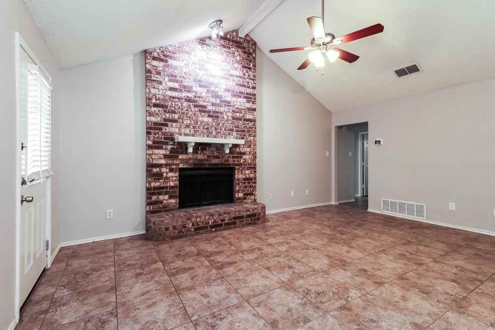 6929 Egan Way - Photo 3 of 16