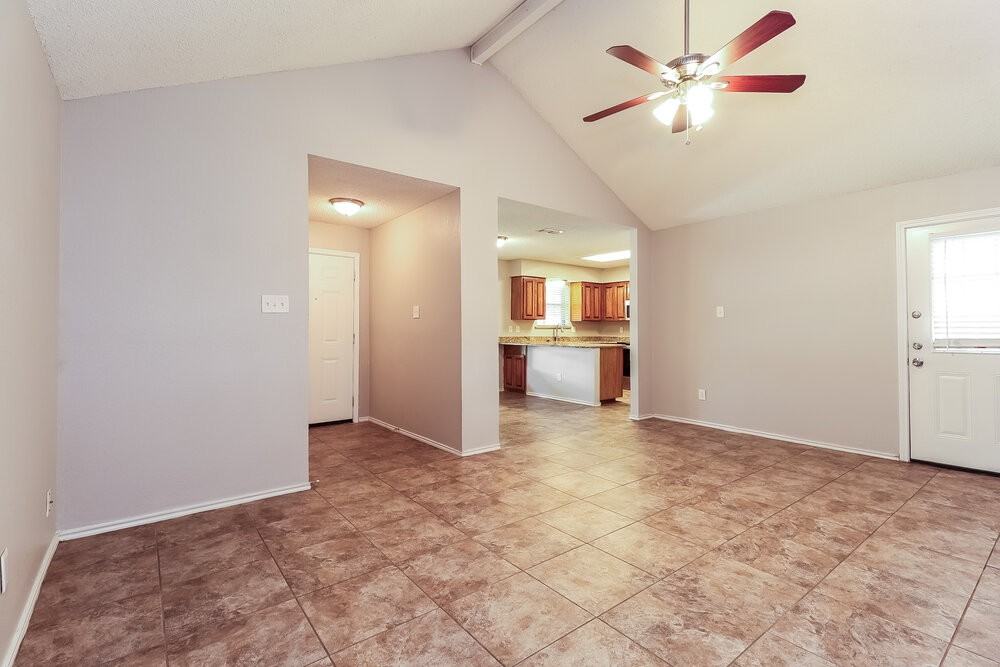 6929 Egan Way - Photo 4 of 16
