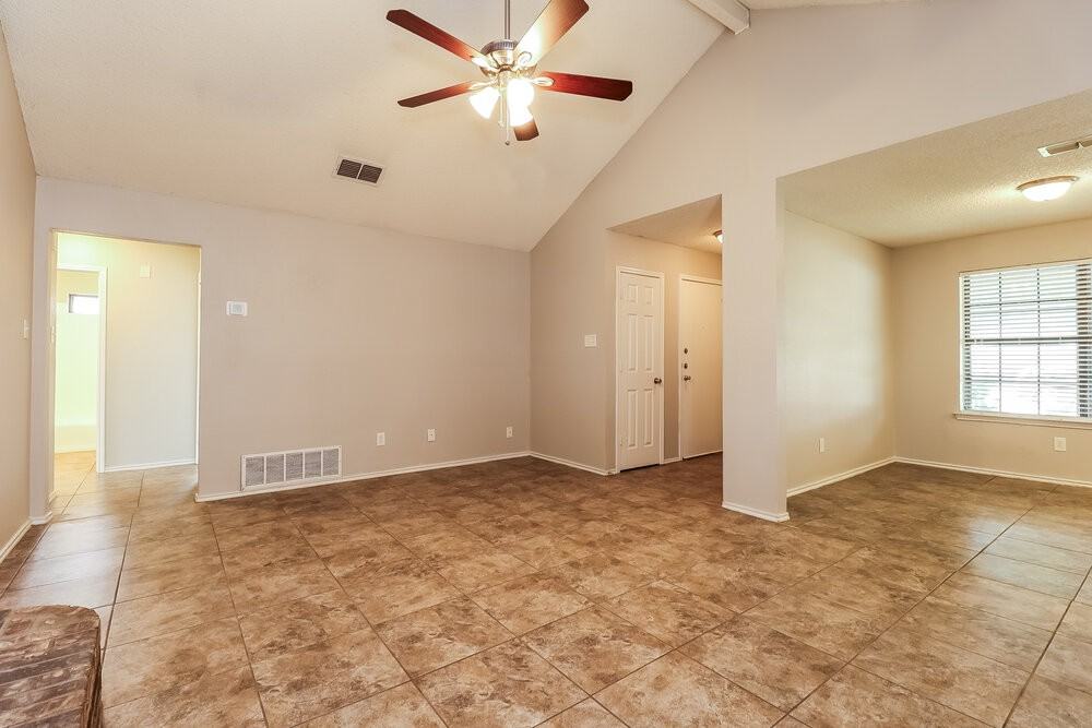 6929 Egan Way - Photo 5 of 16
