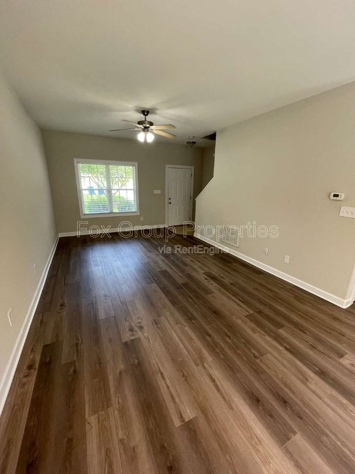 3965 Kimberly Pl - Photo 3 of 20