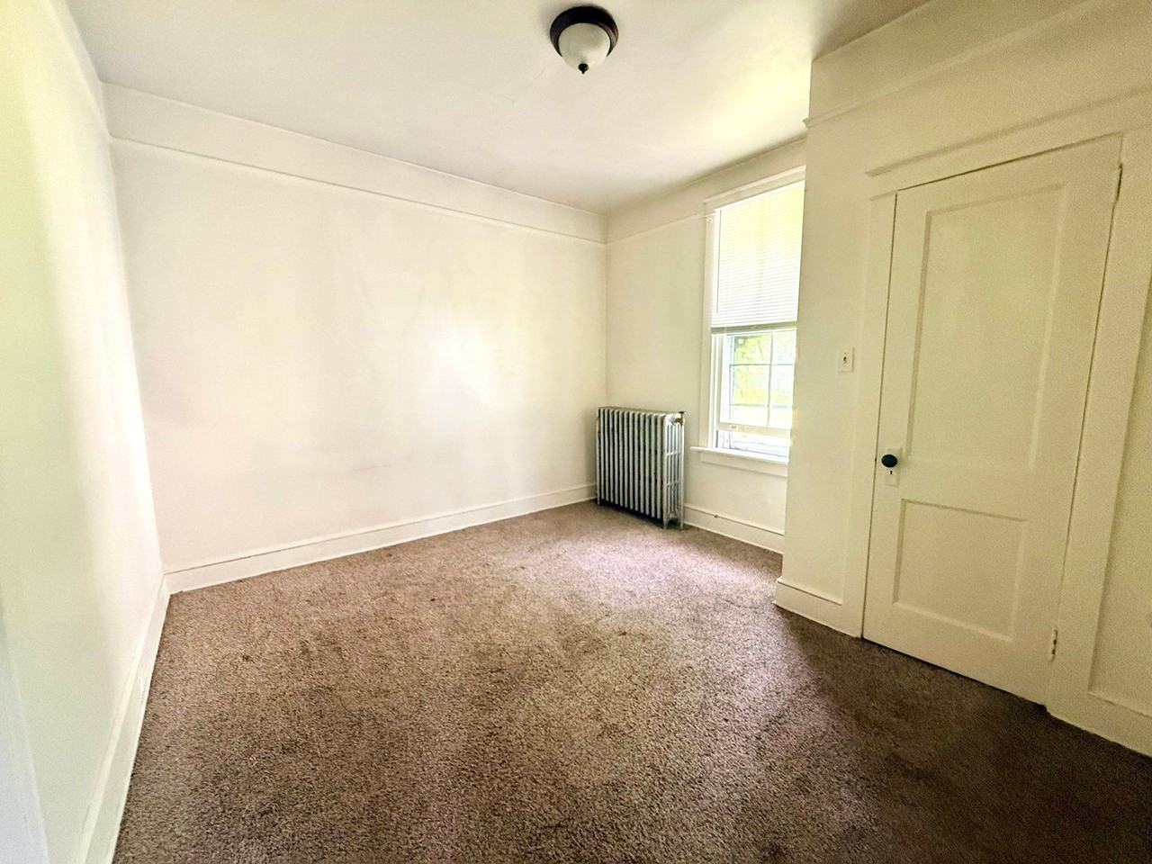 497 Norwood Rd #3 - Photo 5 of 11
