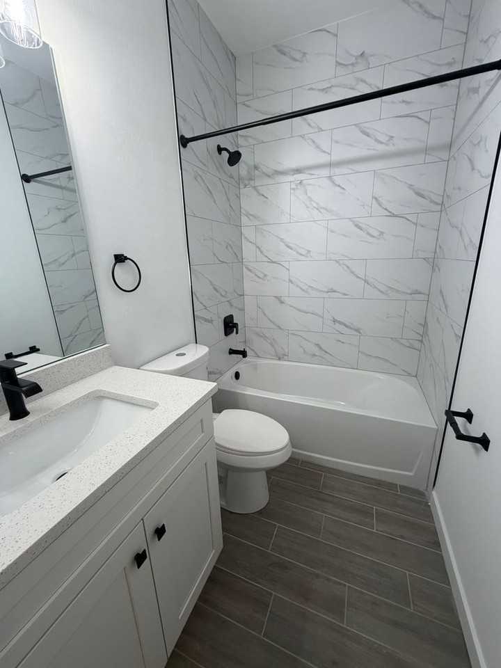 1504 Gary Ln - Photo 7 of 39