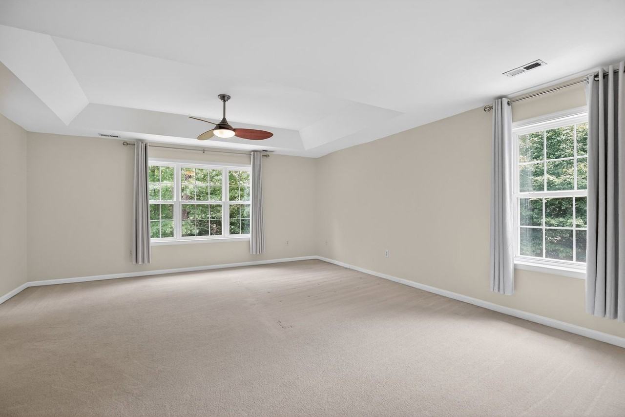 15152 Robbers Roost Ct - Photo 6 of 17