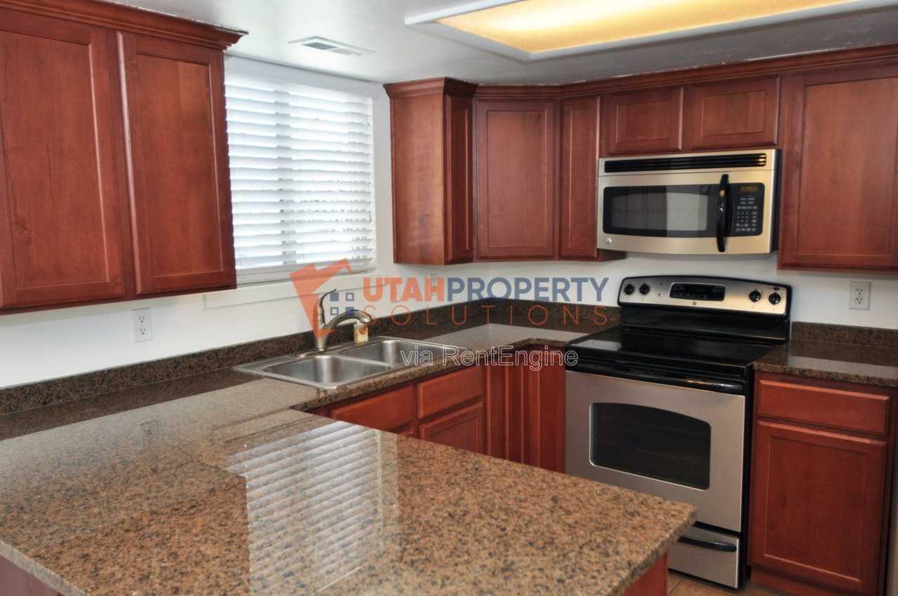 887 E Cedar Pine Ct #21 - Photo 7 of 16