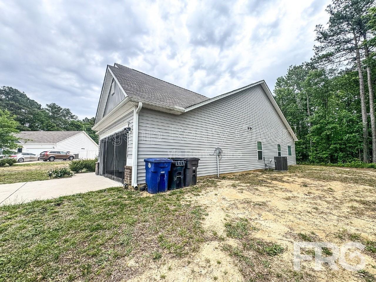 3919 Wilum Cir - Photo 3 of 28