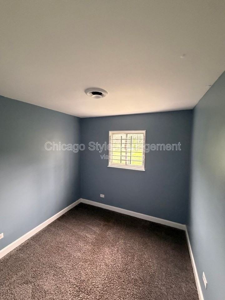 1928 Campbell Ave - Photo 5 of 10