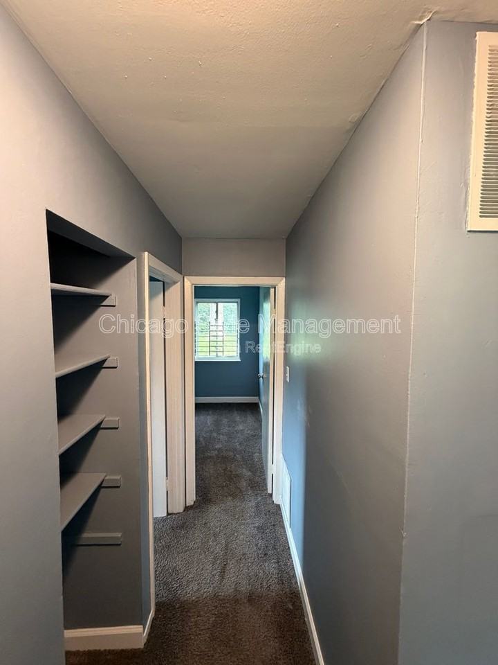 1928 Campbell Ave - Photo 6 of 10