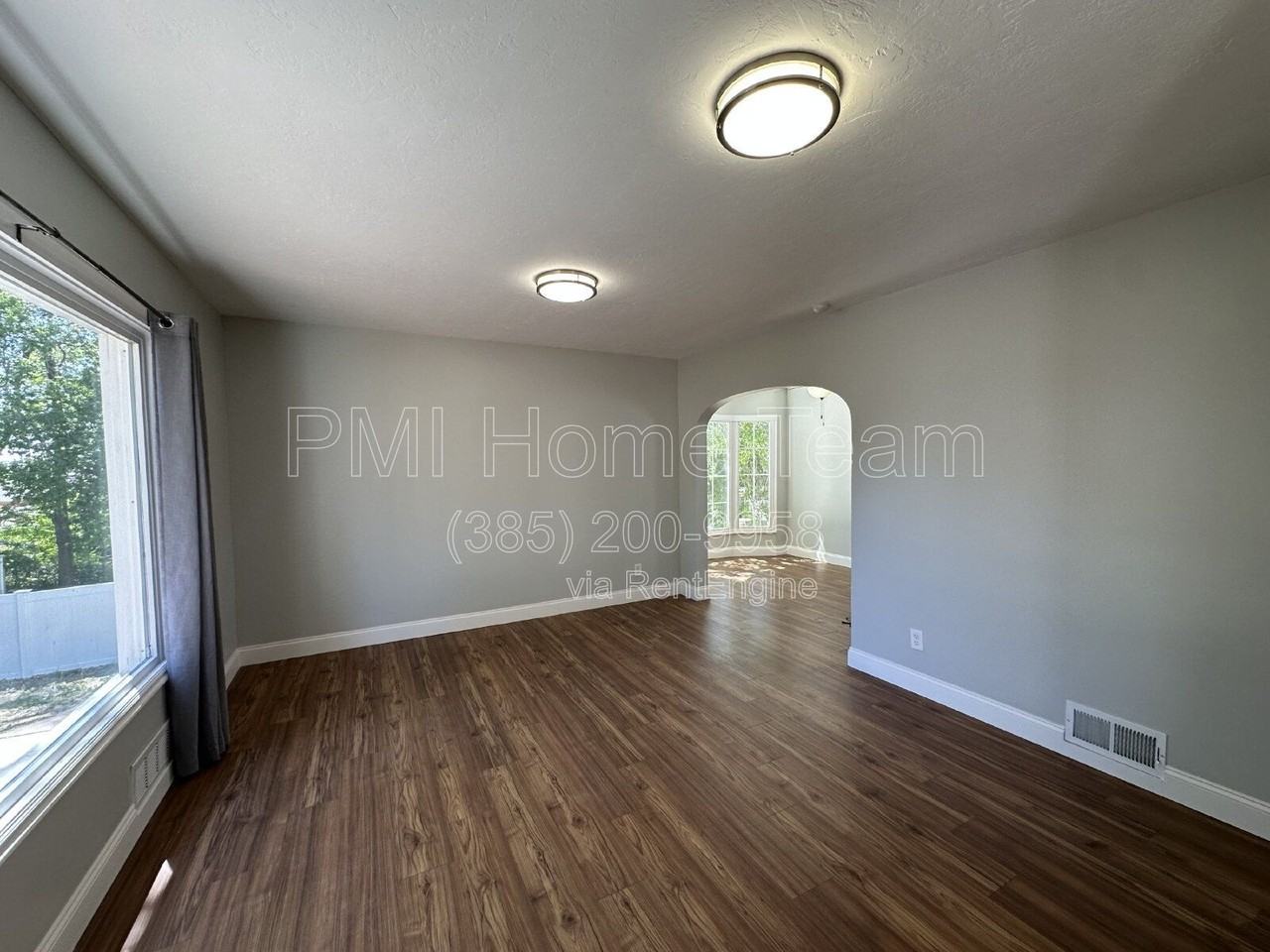 33 Sylvia Dr - Photo 6 of 14
