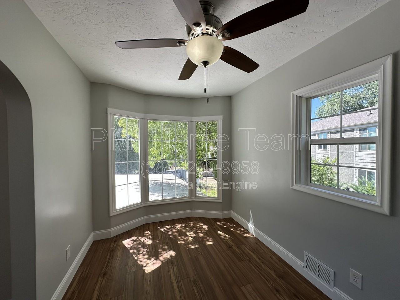 33 Sylvia Dr - Photo 7 of 14