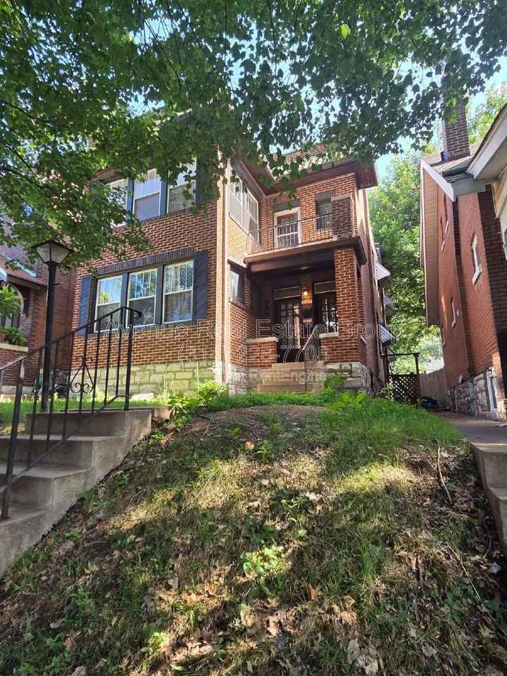 4956 Holly Hills Ave #2F - Photo 2 of 14