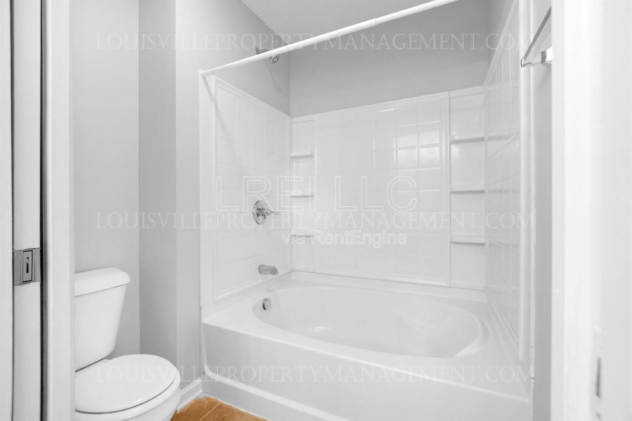7019 James Madison Way - Photo 7 of 20