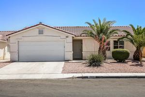 featured image of 3009 Honeysuckle Ave