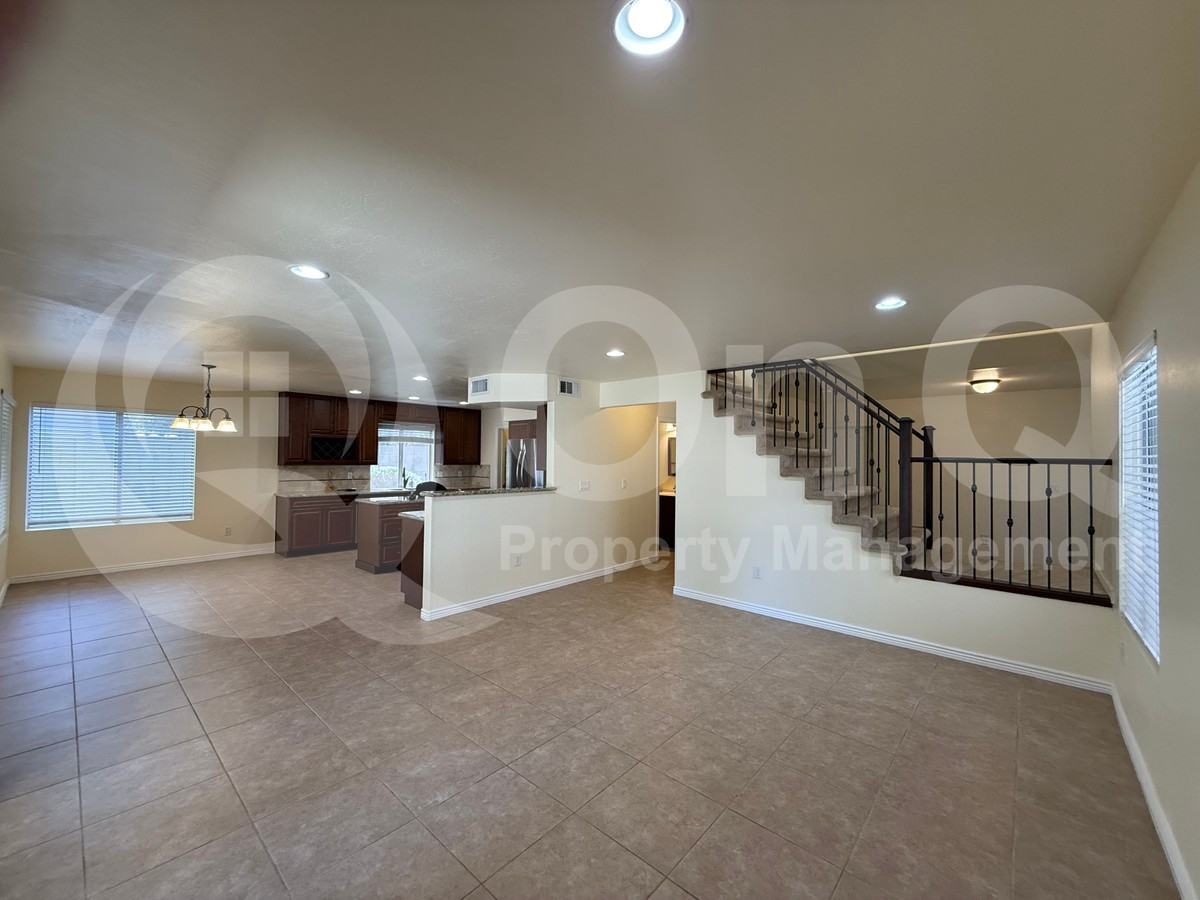 20415 N 17th Pl - Photo 6 of 37