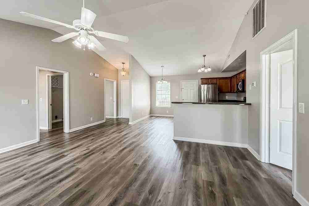 2116 Cason Trl - Photo 3 of 16
