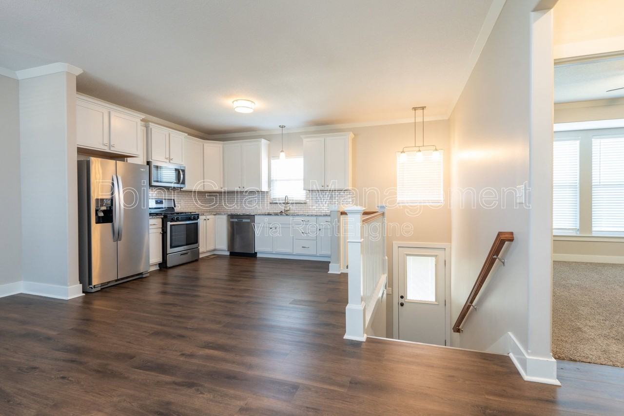 331 N 127th St E #305 - Photo 5 of 50