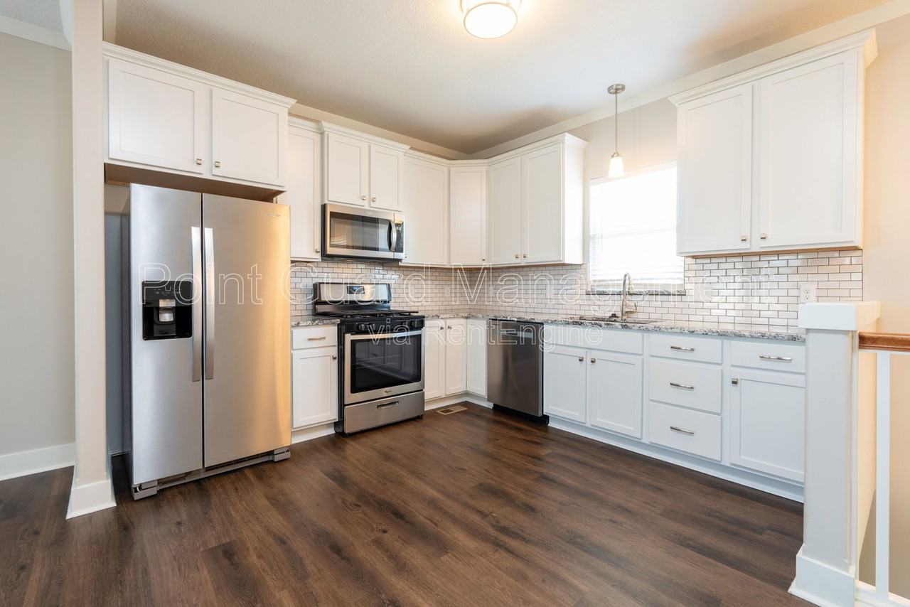 331 N 127th St E #305 - Photo 6 of 50