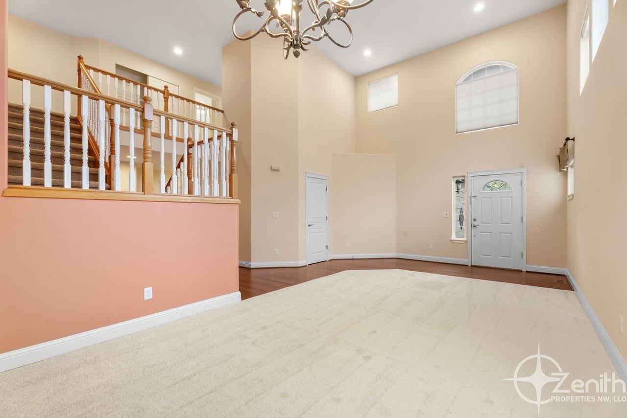 2903 Ne 184th Ave - Photo 4 of 40