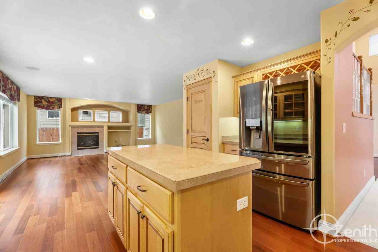 2903 Ne 184th Ave - Photo 7 of 40