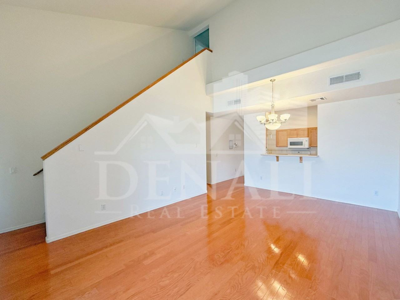 15802 N Hidden Valley Ln - Photo 4 of 25