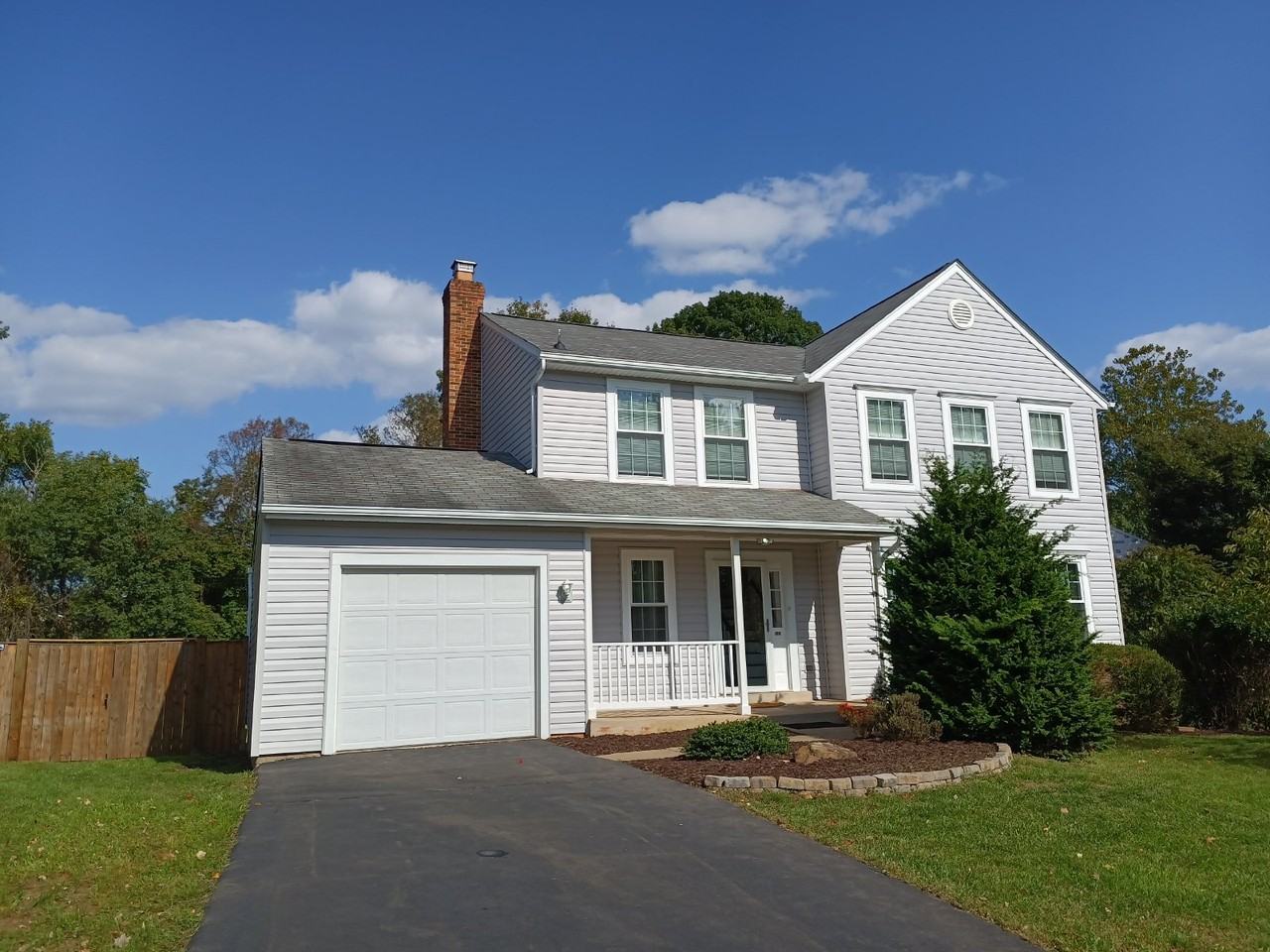 345 Silver Ridge Dr - Photo 2 of 36