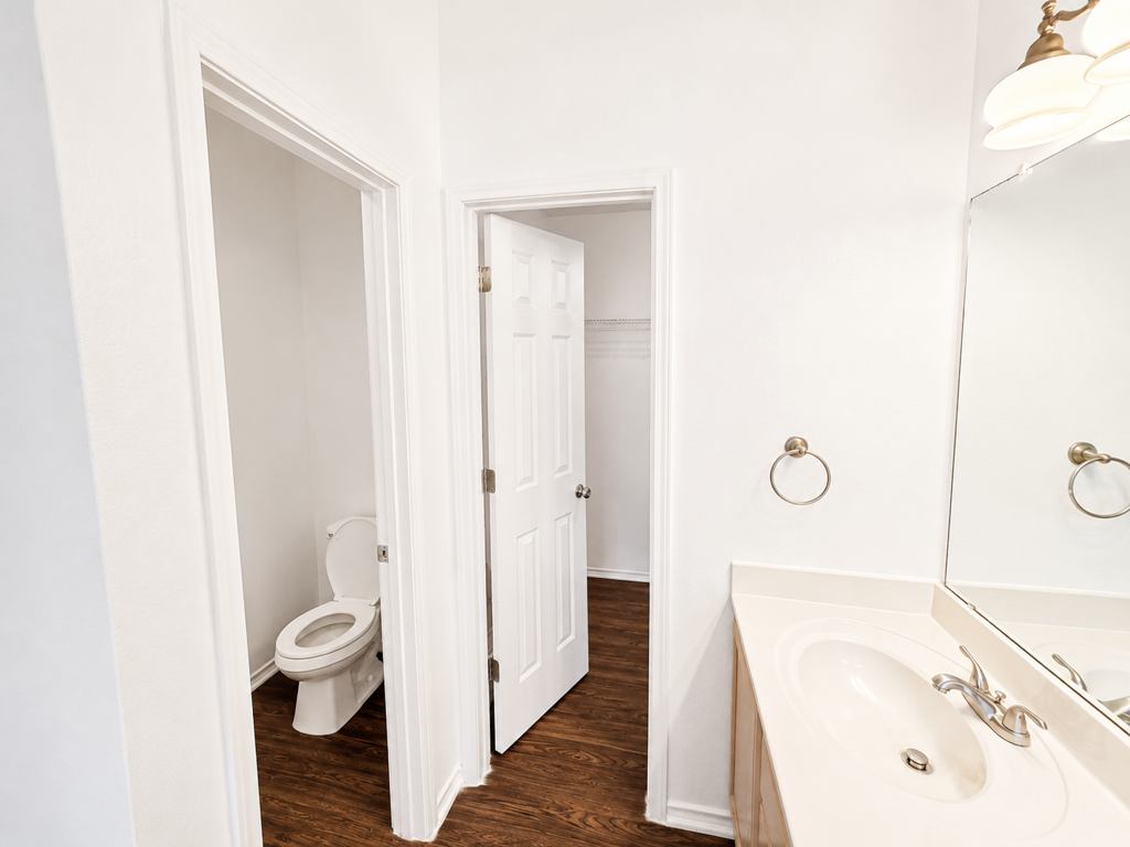 4124 Wensledale Dr - Photo 4 of 19