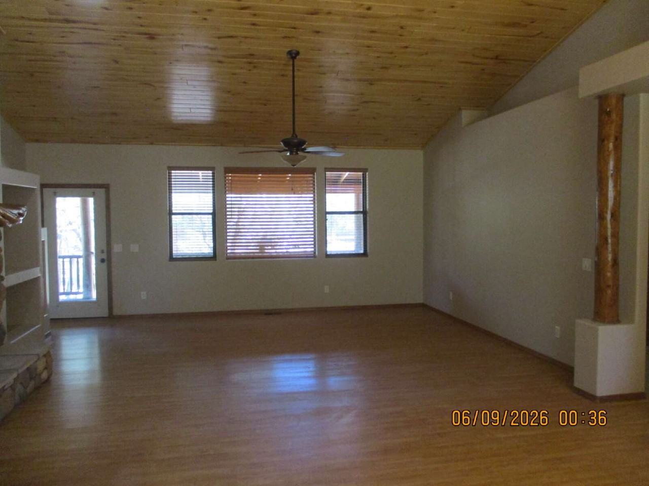 1561 N Mustang Run - Photo 3 of 13