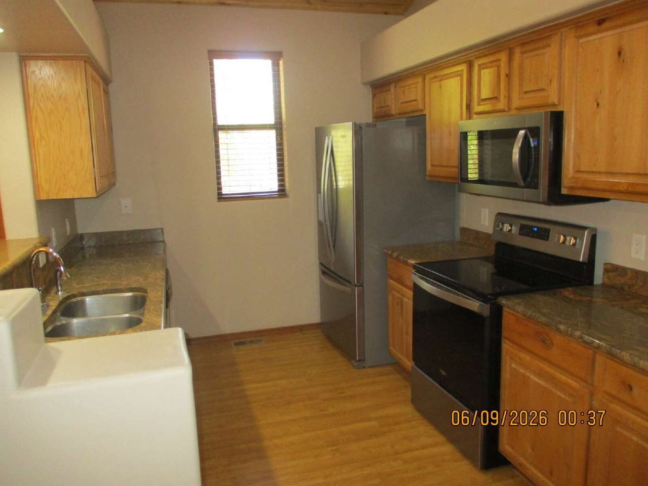 1561 N Mustang Run - Photo 4 of 13