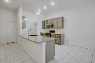 1716 Corpus Ave - Photo 1 of 1