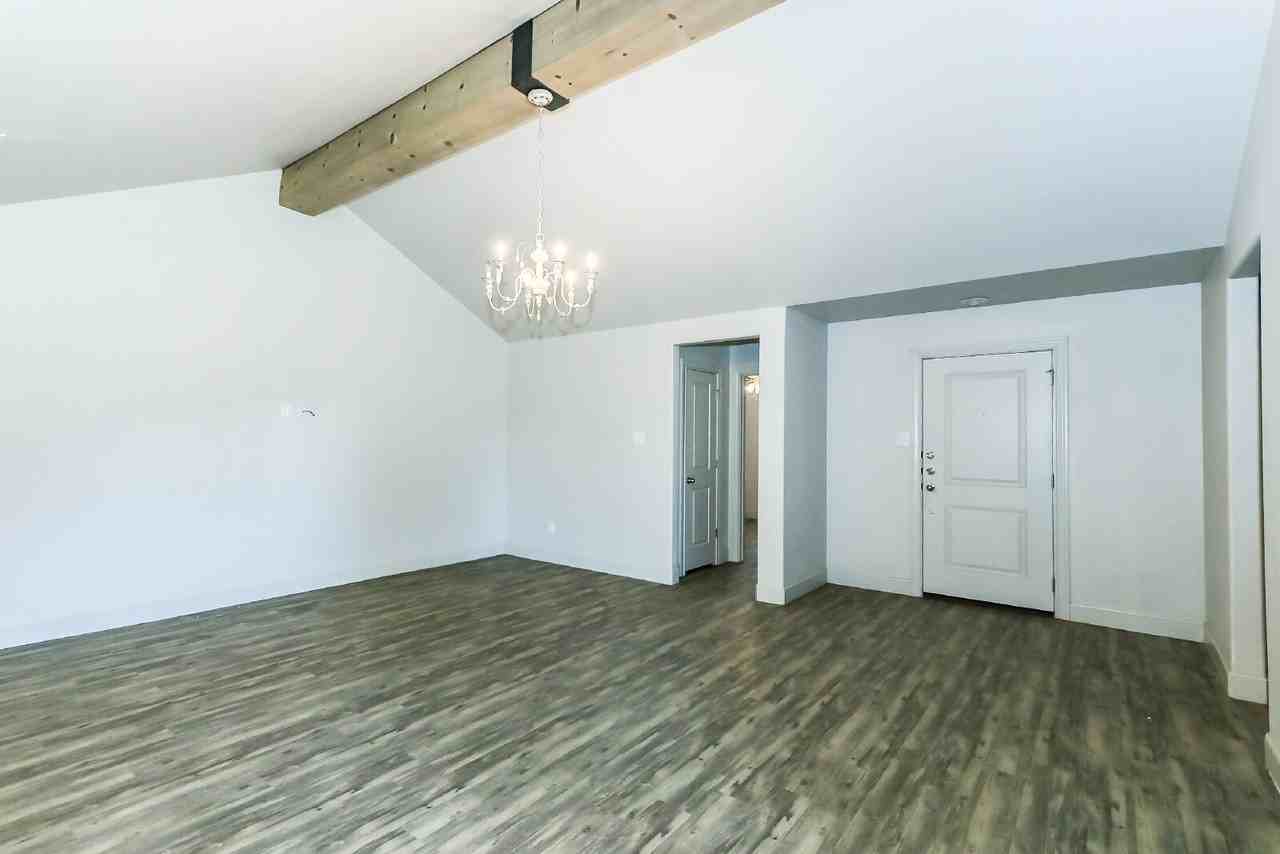 3823 133rd St - Photo 5 of 18