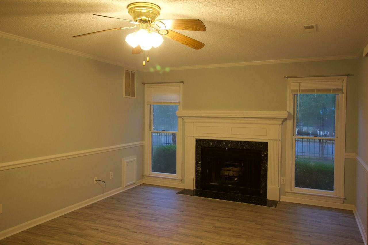 2911 Cedar Creek Rd Apt A - Photo 3 of 25