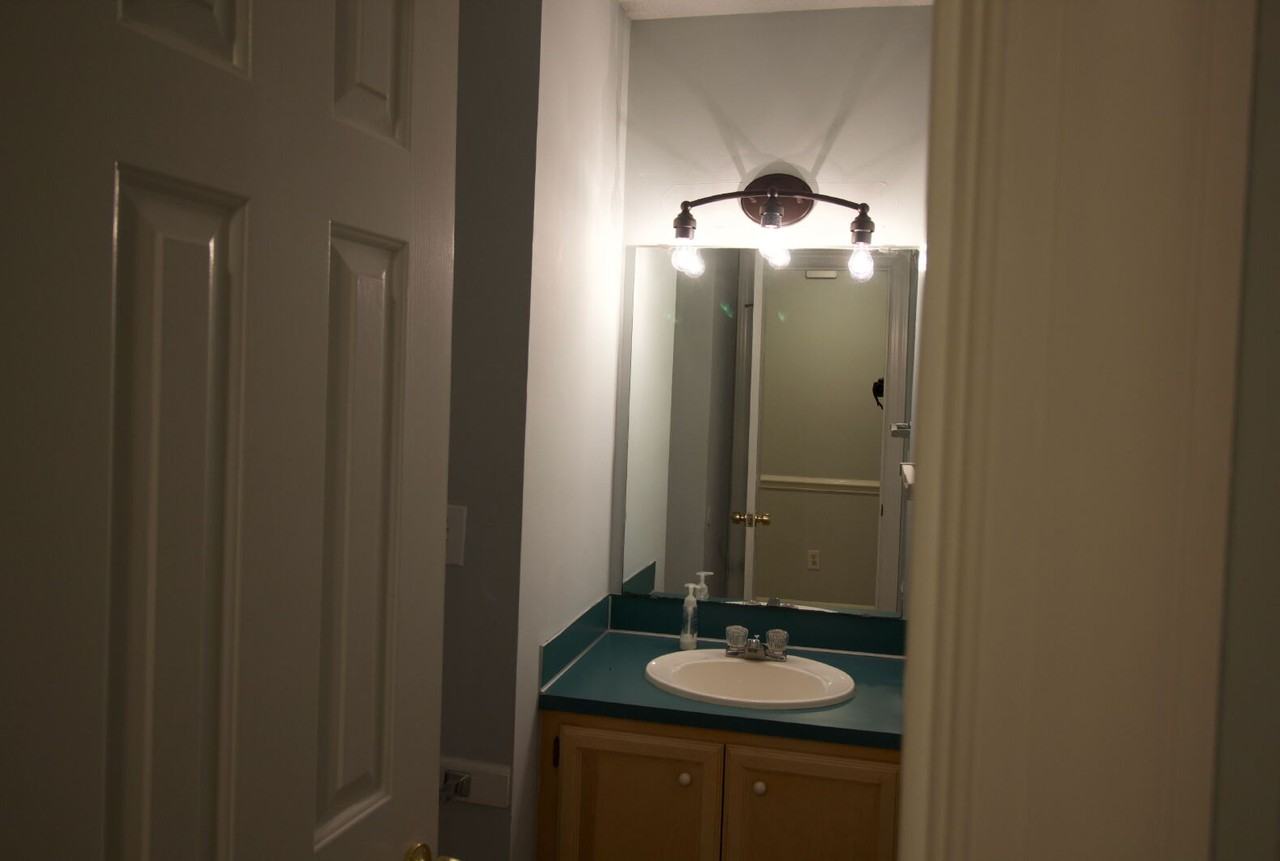 2911 Cedar Creek Rd Apt A - Photo 6 of 25