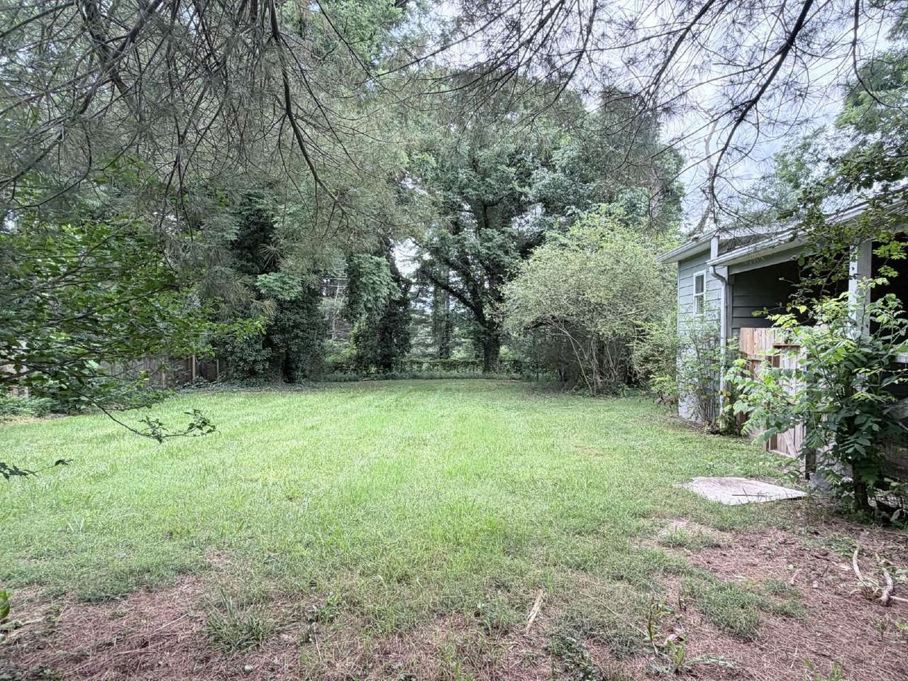 25 Walton St - Photo 4 of 27