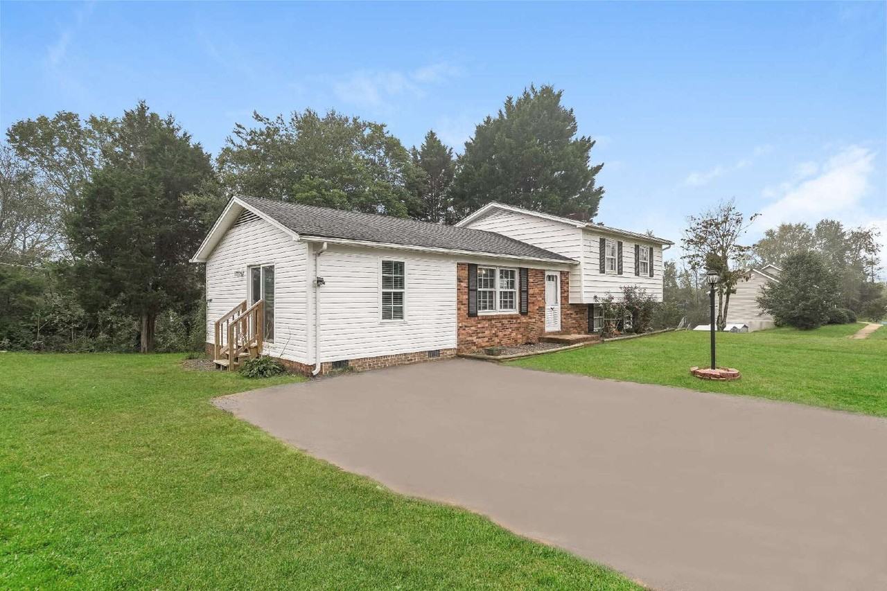 717 Milling Rd - Photo 2 of 21