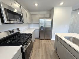featured image of 807 Coburg Ln