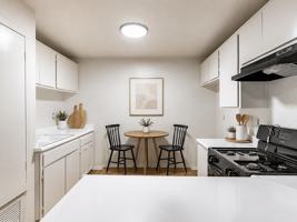 featured image of 601 N East End Ave