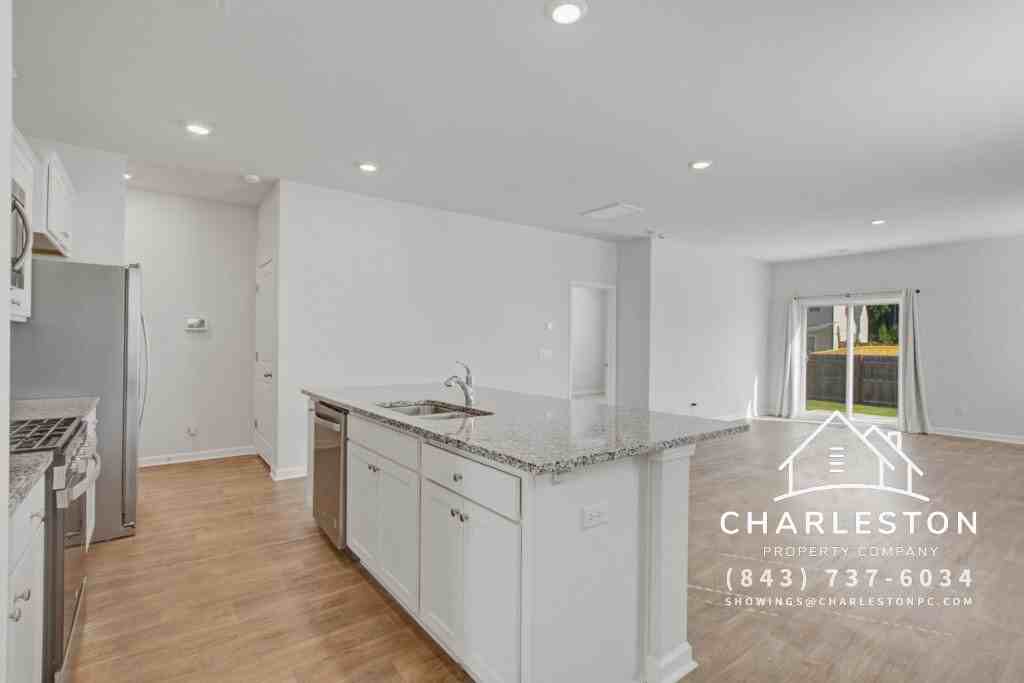 163 Horizon Ridge Dr - Photo 4 of 36